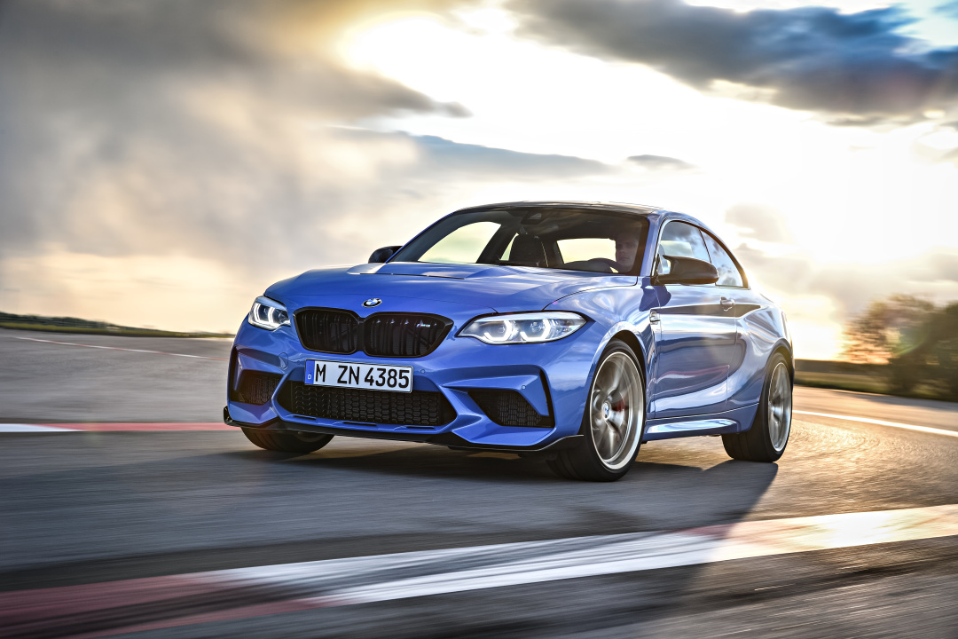 SMALL_P90374203_highRes_the-all-new-bmw-m2-c